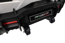 Pojazd Lamborghini Revuelto Białe