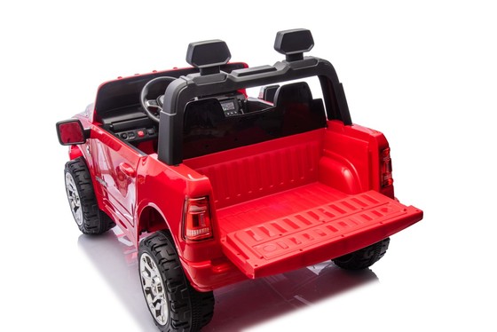 Pojazd RAM 3500 Czerwony