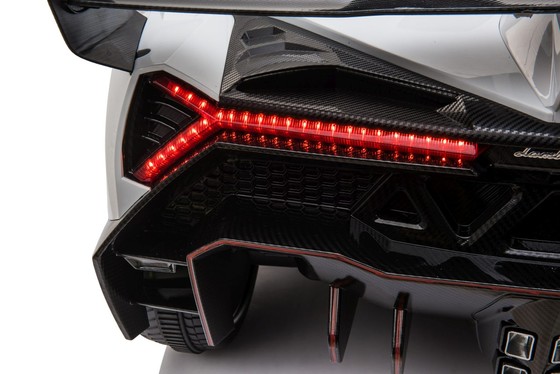 Pojazd Lamborghini Veneno Biały