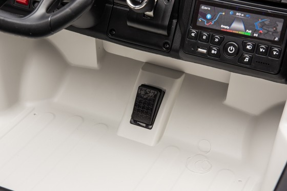 Pojazd RAM 3500 Biały