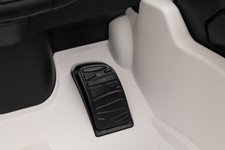 Pojazd Lamborghini Revuelto Białe