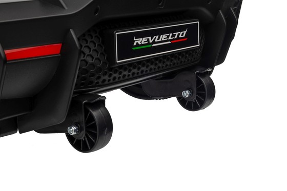 Pojazd Lamborghini Revuelto Białe