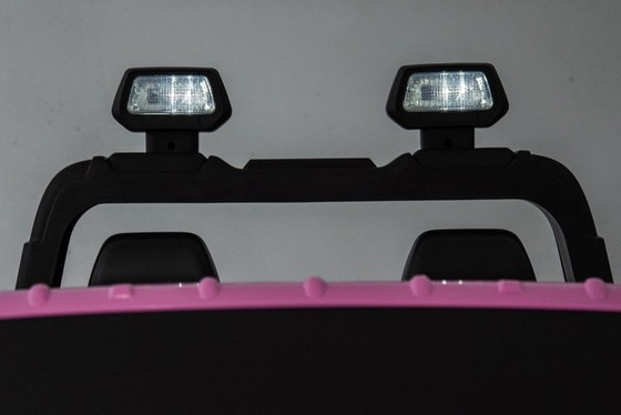 Pojazd RAM 3500 Różowy