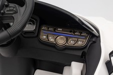 Pojazd Lamborghini Revuelto Białe