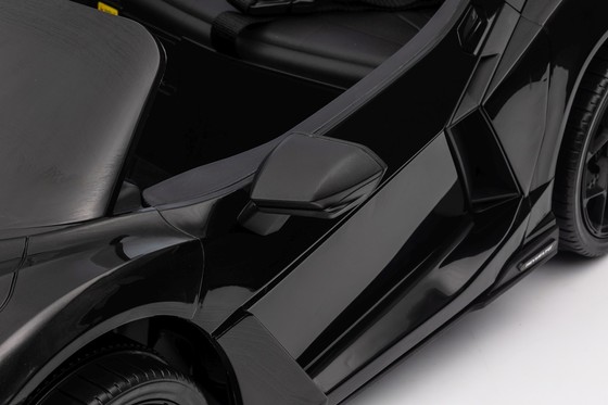 Pojazd Lamborghini Revuelto Czarne