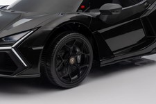 Pojazd Lamborghini Revuelto Czarne