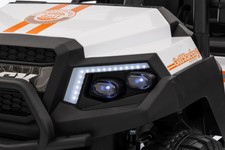 Pojazd Pick-Up Champion Biały