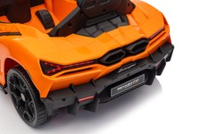 Pojazd Lamborghini Revuelto Pomarańczowy