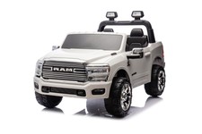 Pojazd RAM 3500 Biały