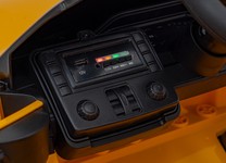 Pojazd BMW M4 Żółty