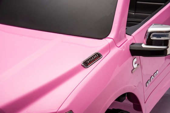 Pojazd RAM 3500 Różowy