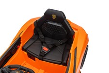 Pojazd Lamborghini Revuelto Pomarańczowy