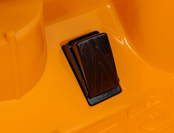 McLaren Artura na akumulator dla dzieci Pomarańczowy + Napęd 4x4 + Pilot + Wolny Start + EVA + Audio LED