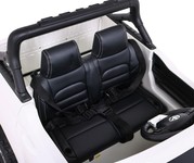 Toyota Hilux na akumulator dla dzieci Biały + Napęd 4x4 + Pilot + 2 bagażniki + Radio MP3 + LED