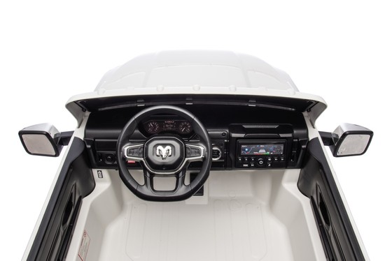 Pojazd RAM 3500 Biały