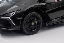 Pojazd Lamborghini Revuelto Czarne