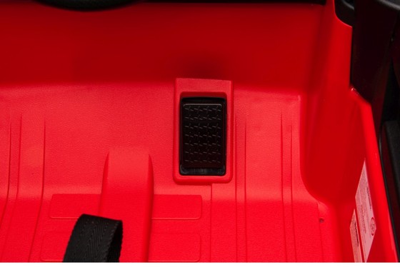 Pojazd Toyota PRADO Czerwony