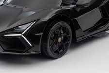 Pojazd Lamborghini Revuelto Czarne