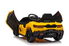 Pojazd Lamborghini Revuelto Żółty