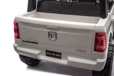 Pojazd RAM 3500 Biały