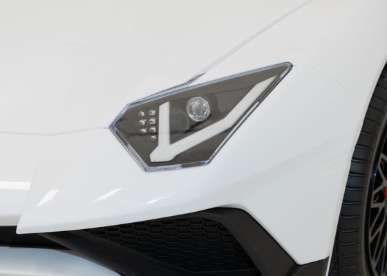 Pojazd Lamborghini Aventador SV Biały