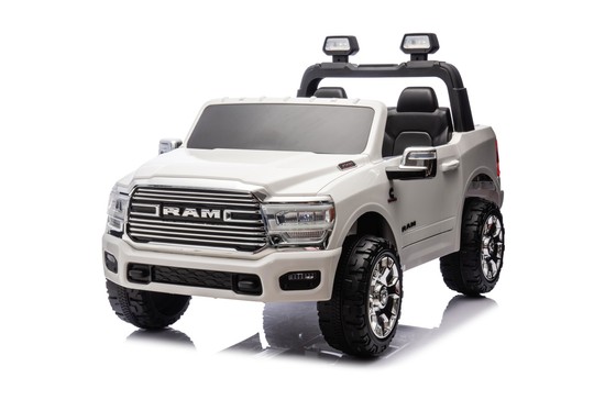 Pojazd RAM 3500 Biały