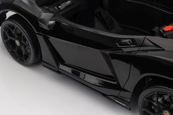 Pojazd Lamborghini Revuelto Czarne