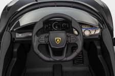 Pojazd Lamborghini Revuelto Czarne