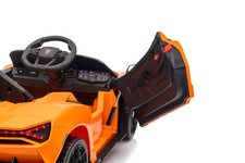 Pojazd Lamborghini Revuelto Pomarańczowy