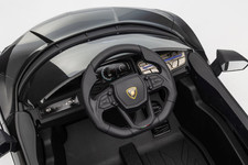 Pojazd Lamborghini Revuelto Czarne