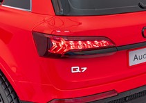 Pojazd Audi Q7 NEW LIFT Czerwony