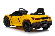 Pojazd Lamborghini Revuelto Żółty