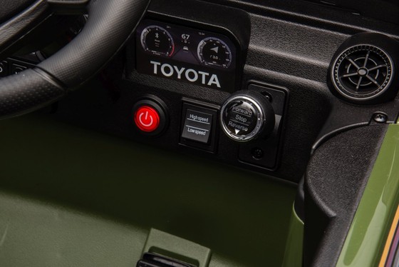 Pojazd Toyota PRADO Zielony