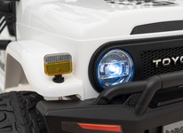 Toyota FJ Cruiser dla dzieci Biały + Pilot + Napęd 4x4 + Audio LED + EVA + Wolny Start